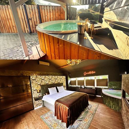 Wellness Tuin - Ultieme Partner Beleving - St Hubertus Suite Met Jacuzzi ,Openhaard, Prive Hottub En Prive Sauna In Jachthut Stijl Герст Екстер'єр фото